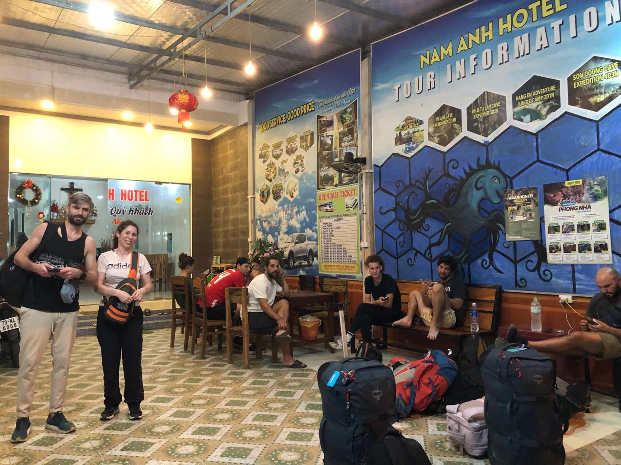 Nam Anh Hotel Phong Nha Exterior foto