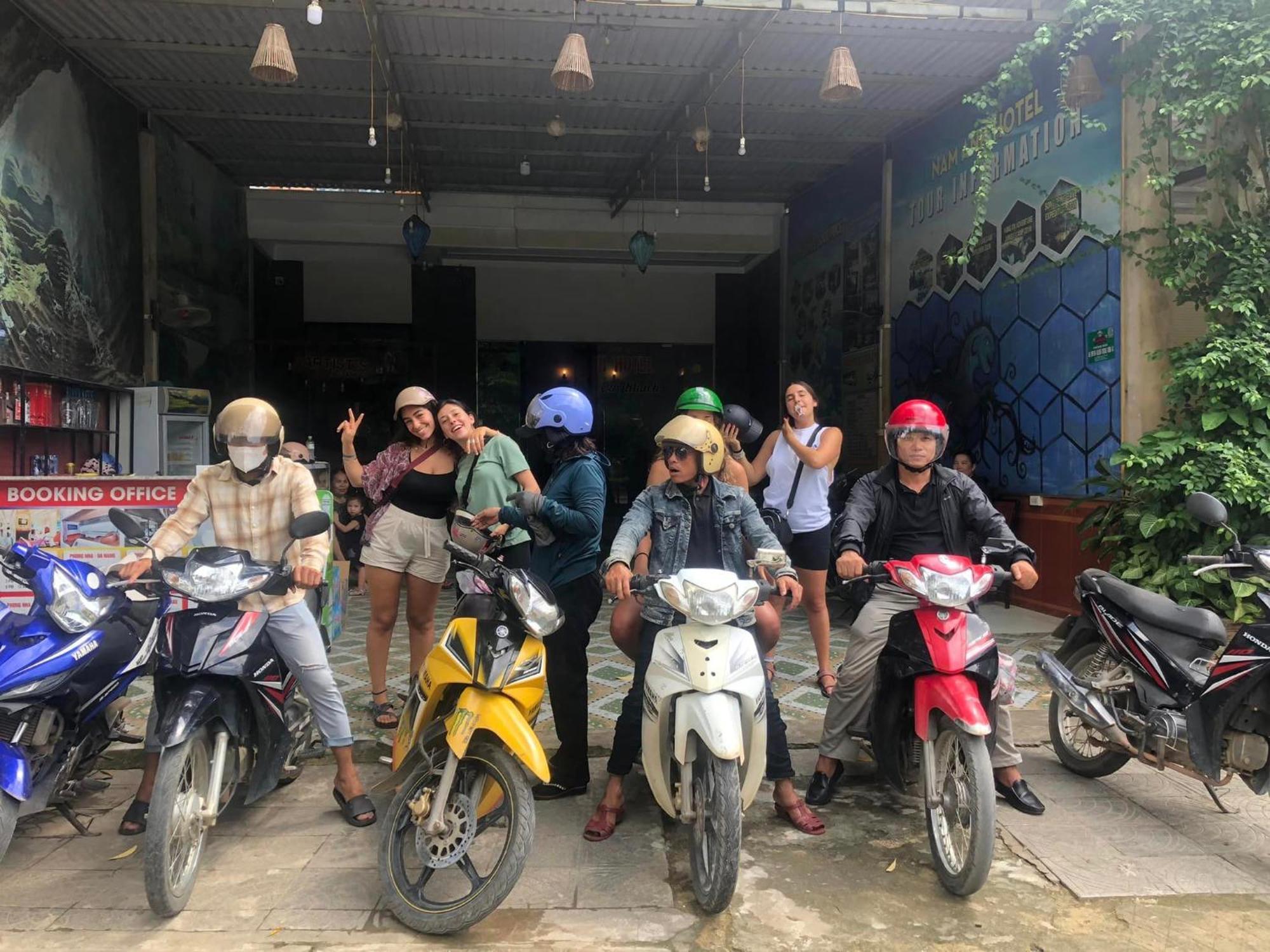 Nam Anh Hotel Phong Nha Exterior foto